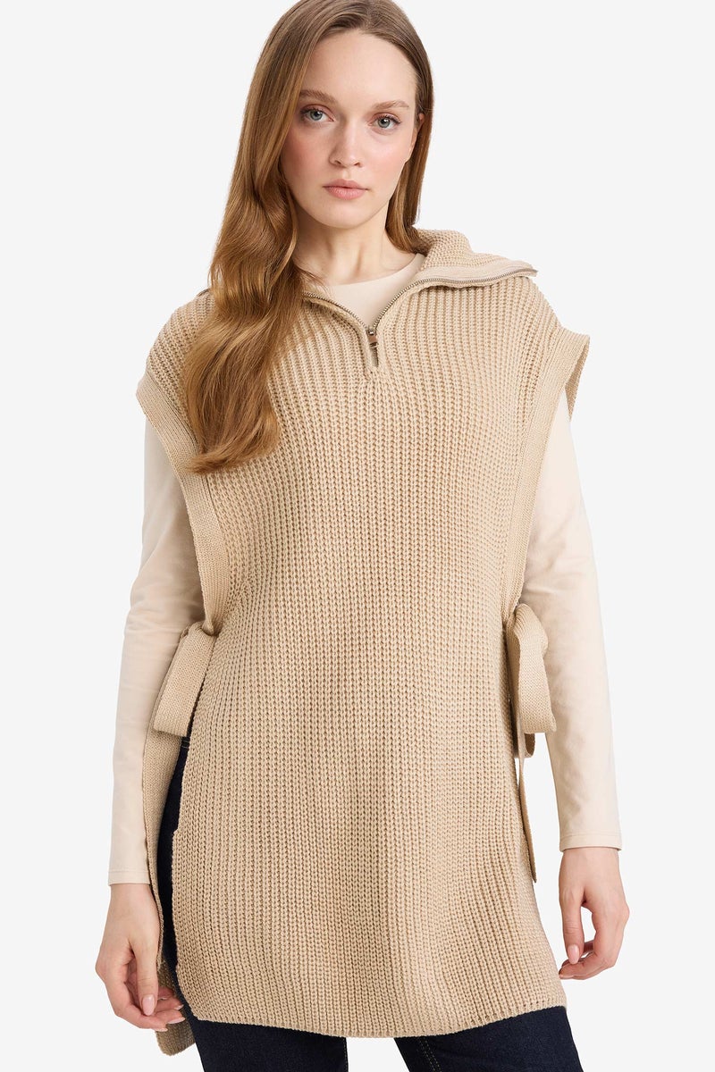 DeFacto Beige Woman Regular Fit Knitwear Vest Casual - Image 1